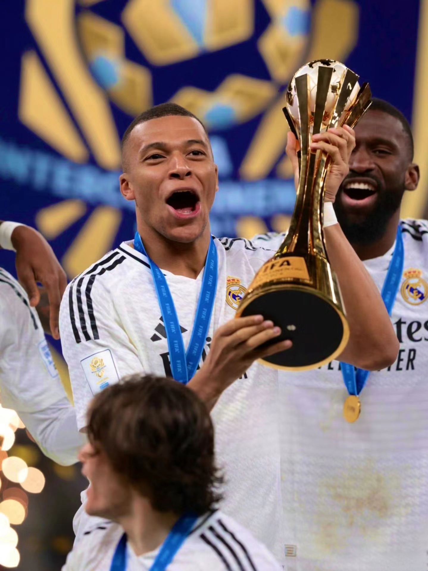 验丰富且经 验丰富且经