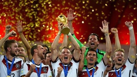 保罗顶替琼 保罗顶替琼